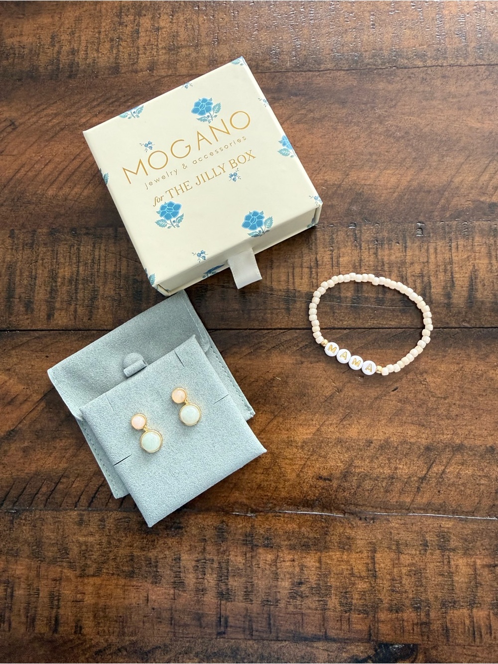 Jilly Box Mogano Jade Earrings & MAMA Bracelet